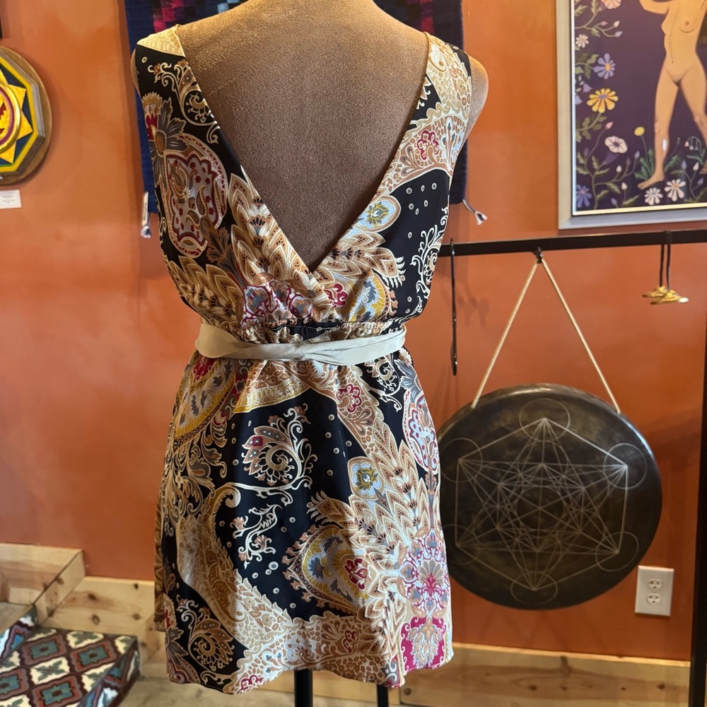100% Silk Vintage Whimsigoth Boho Paisley Medium Gala Top - Picture 7 of 14